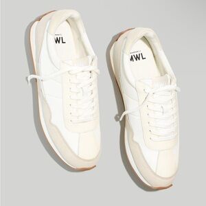 Madewell League Sneakers in Washed Nubuck Size 7